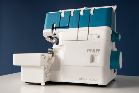 Surjeteuse PFAFF admire air 5000
