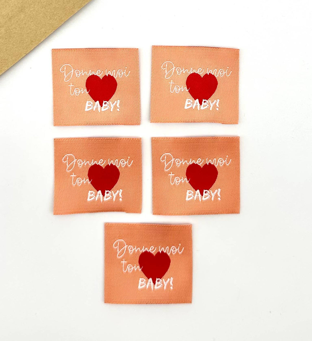 Étiquette à coudre :  Donne moi ton coeur baby!