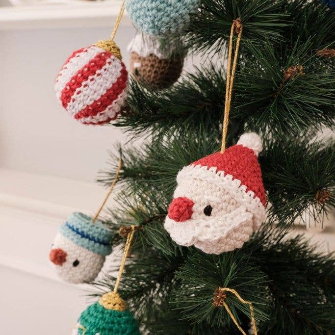 Kit de crochet DIY boules de Noël pays des merveilles