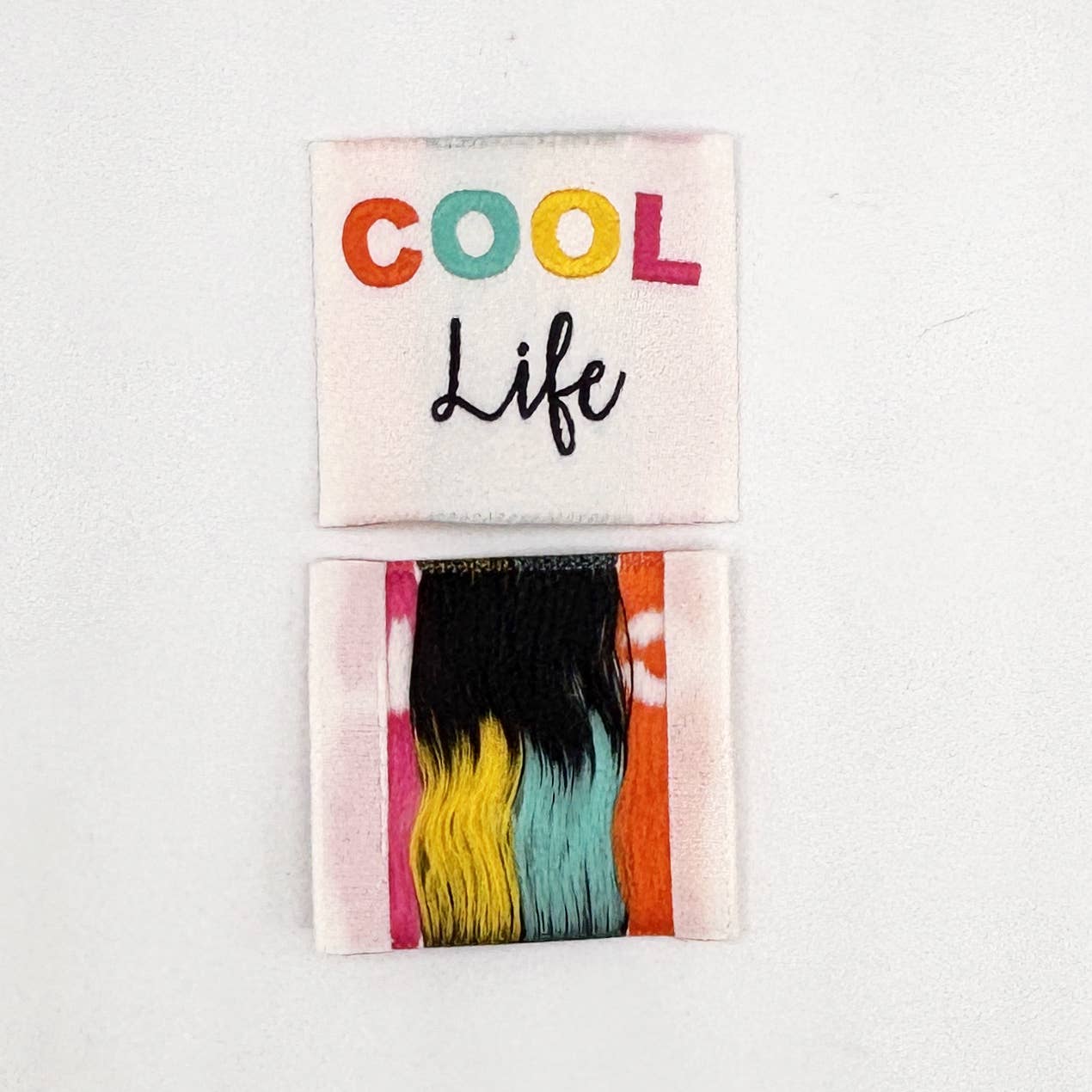 Étiquette à coudre :  COOL Life