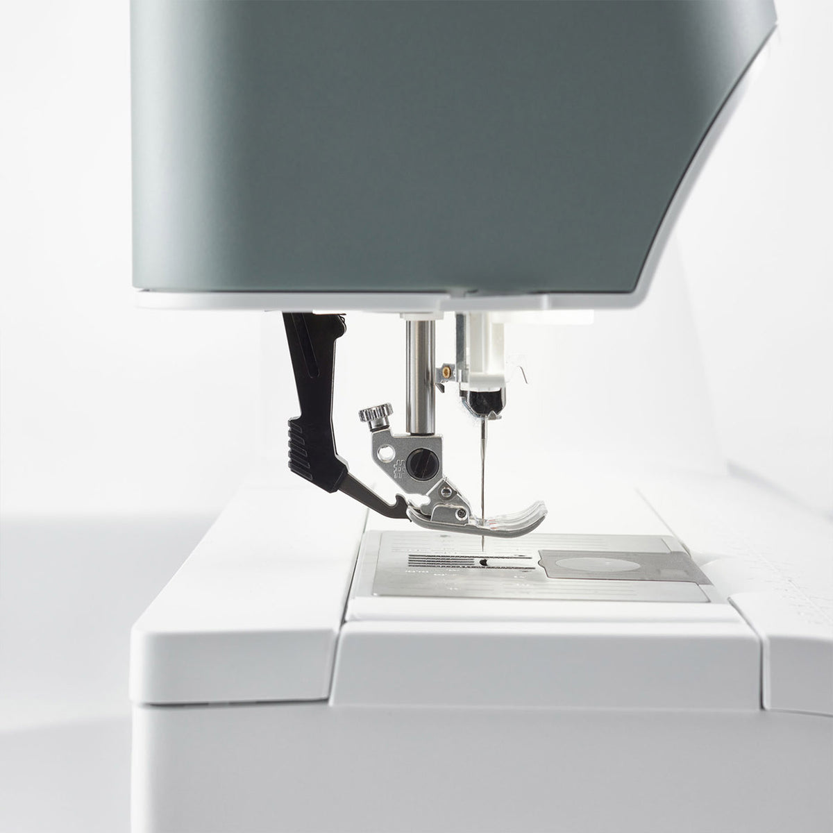 Machine à coudre PFAFF Quilt Expression 720