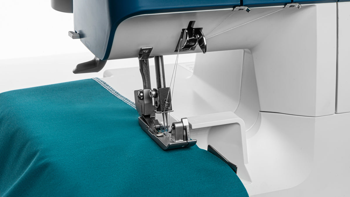 Surjeteuse PFAFF Admire 1000