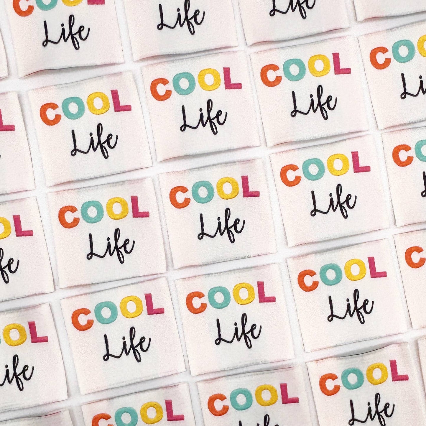 Étiquette à coudre :  COOL Life