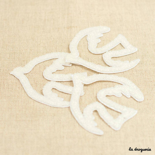 Ecusson Oiseau ajouré gauche: Blanc