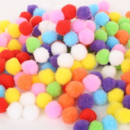 Pompons 30 mm en acrylique - lot de 100 pièces