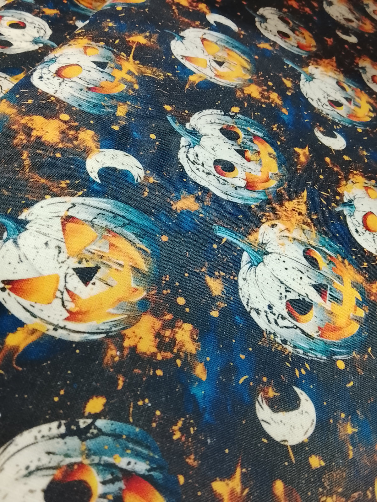 Tissu coton Halloween citrouilles, imprimé en France - vendu par 50 cm